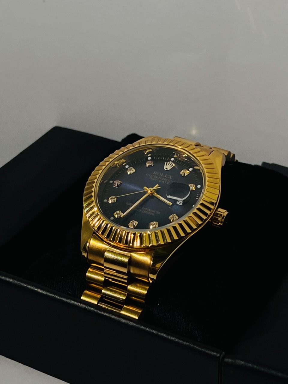 Gold Rolex - Date