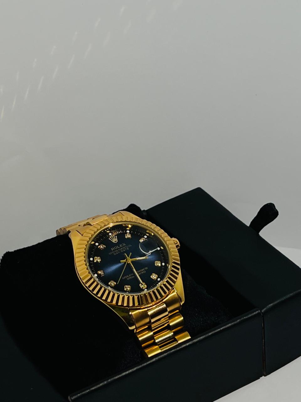 Gold Rolex - Date